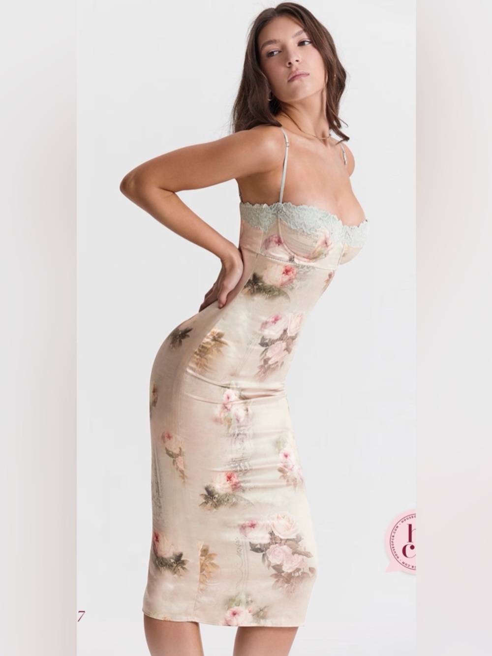 House of CB Venus Vintage Floral Midi Dress - Picture 4 of 9
